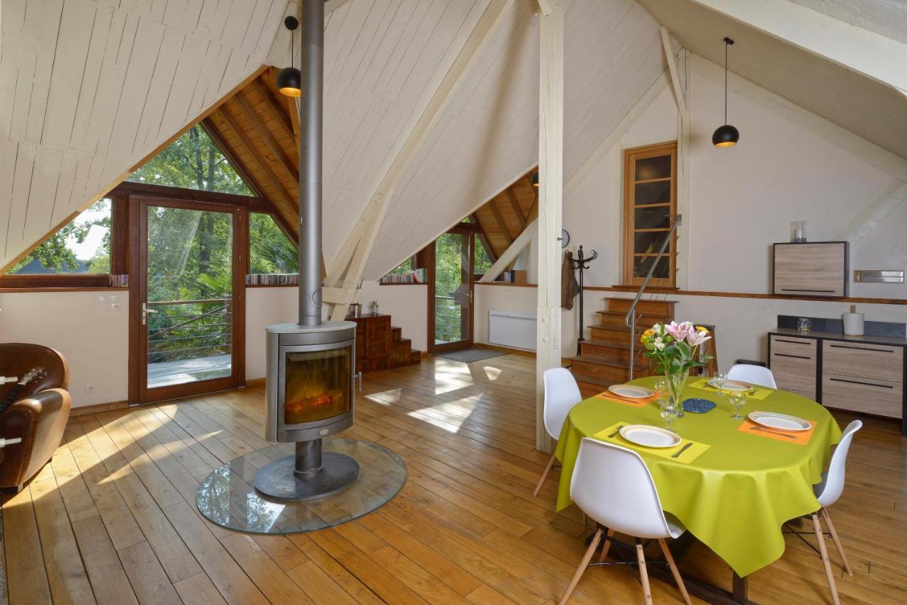 La Maison Dans Les Bois Soucelles Eksteriør bilde