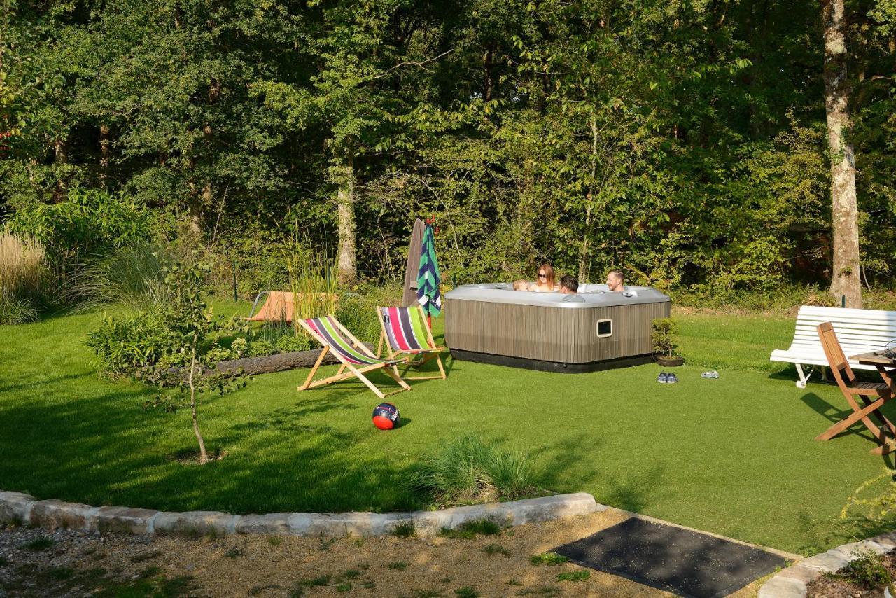 La Maison Dans Les Bois Soucelles Eksteriør bilde
