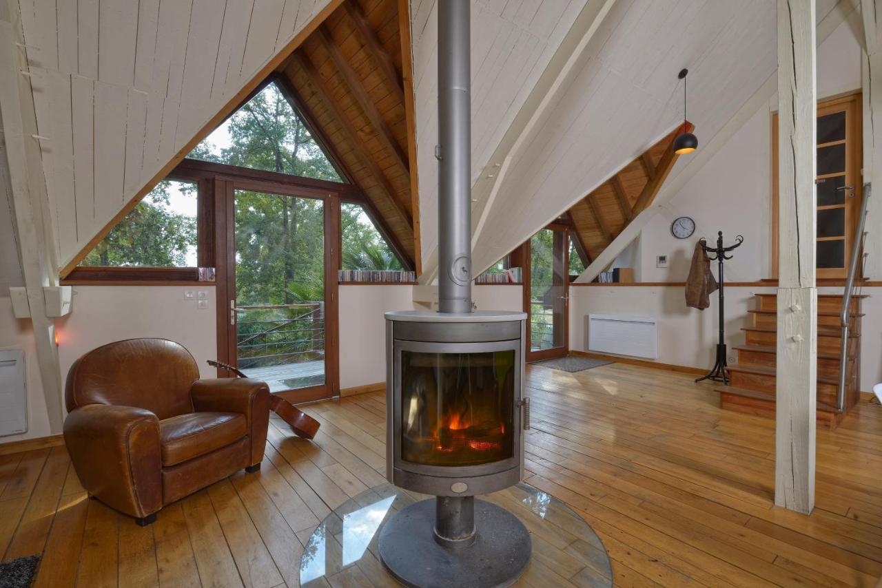 La Maison Dans Les Bois Soucelles Eksteriør bilde